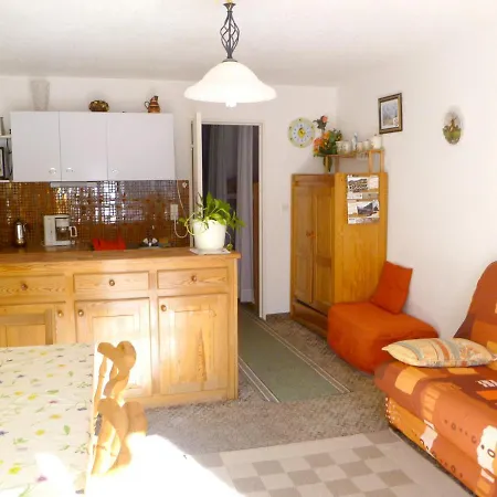 Avec Vue Montagne A 38 M² شقة Enchastrayes